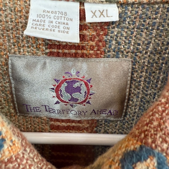 The Territory Ahead woven shirt XL - Picture 2 of 2